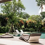 Seminyak Villa 3 Chambres Service 5